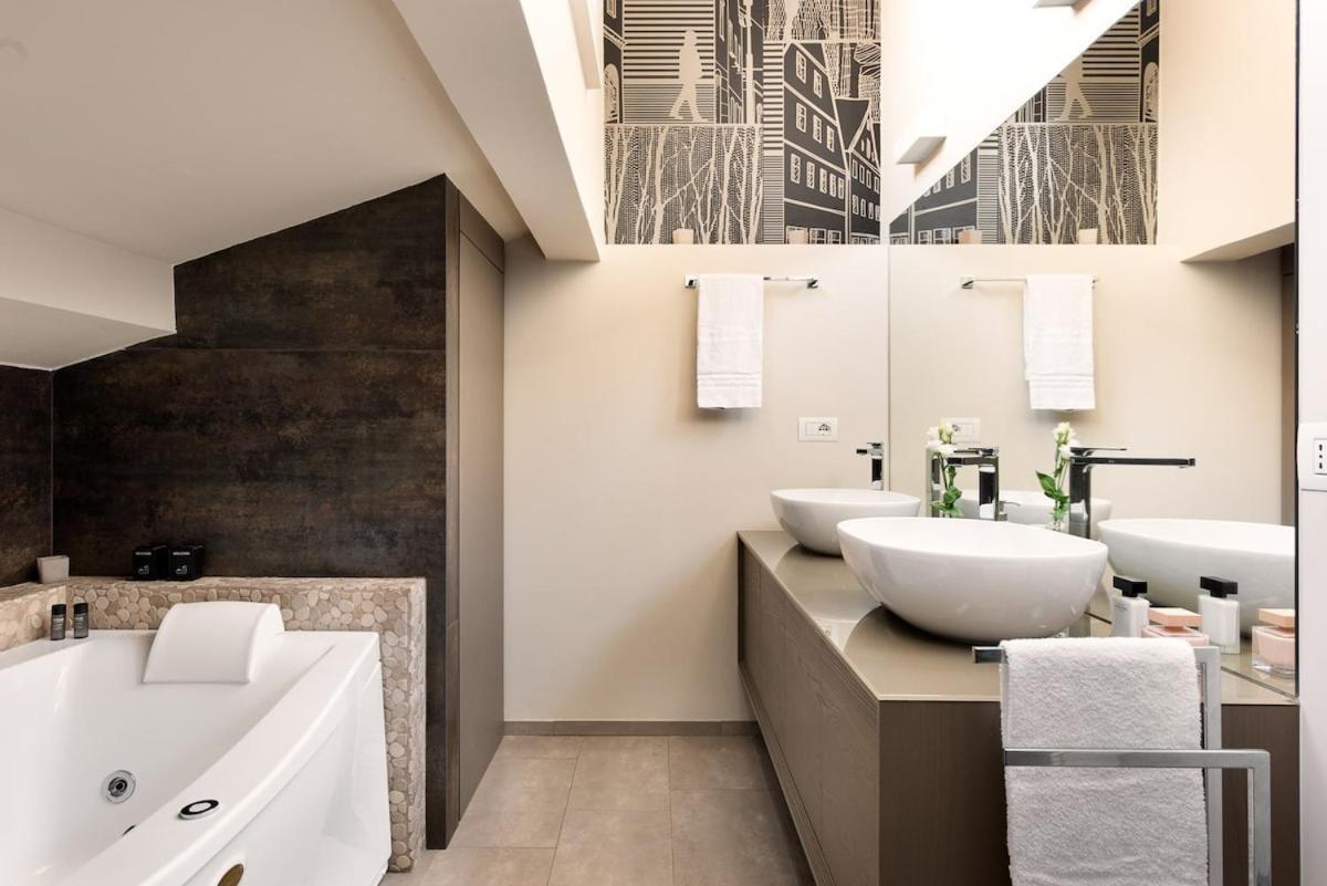 Idyllia - Borgognona Luxury Appartamento Roma